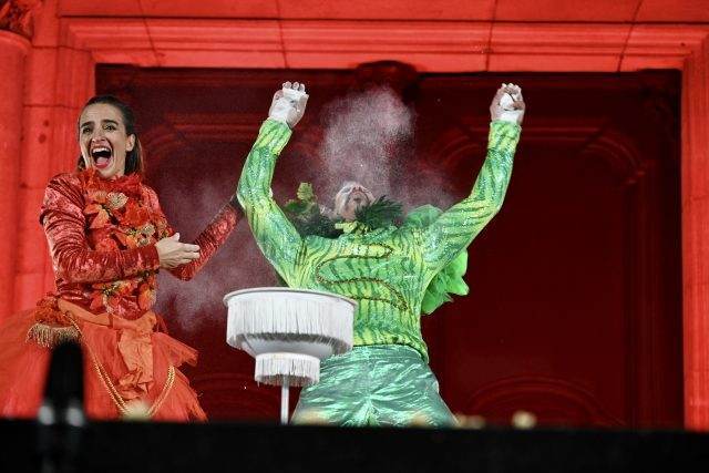 Carnaval Barcelona 2024 Sergi Ots Ponten Pie2